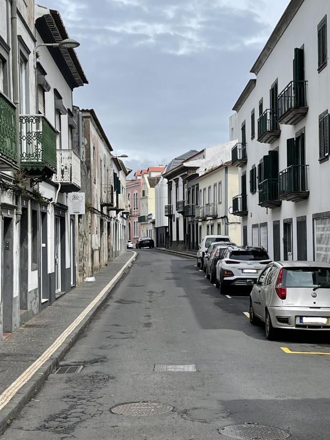 Living Pdl 2 Ponta Delgada - Açores Exterior foto